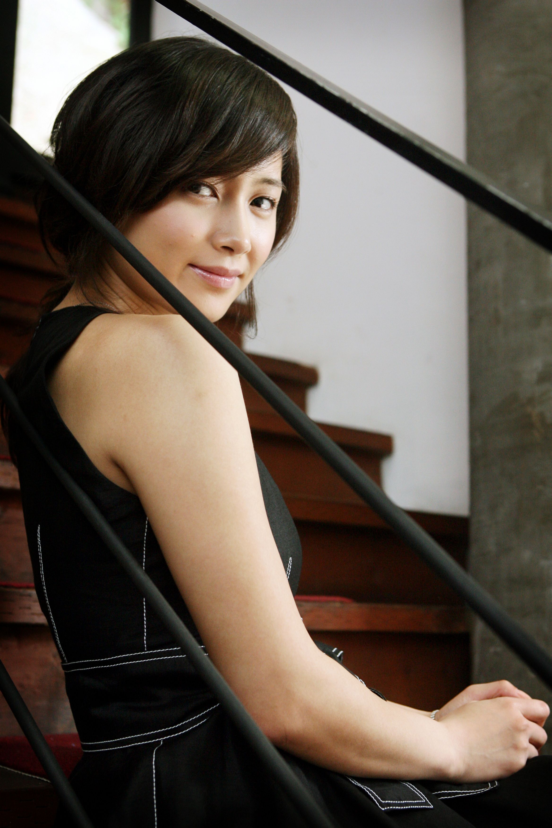  p>南相美,1984年5月3日出生于韩国,韩国影视女演员.