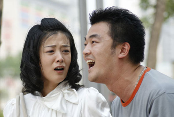  p data-id="gnbi8aebqd">《欢喜亲家》是由陈卫东编剧, a target="