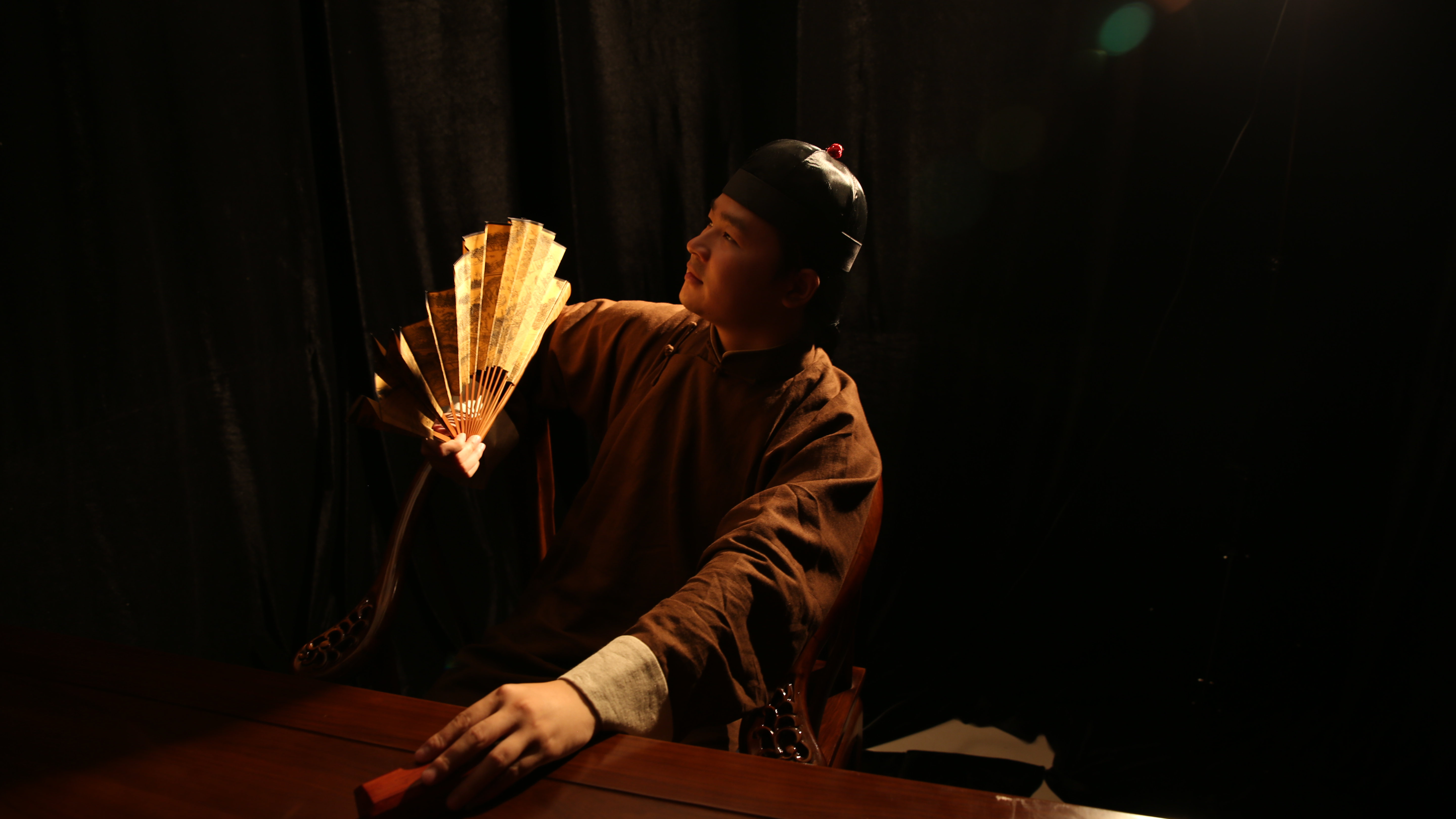  p data-id="gnbprkwb6s">方浩然,口技演员, a target="_blank" href=