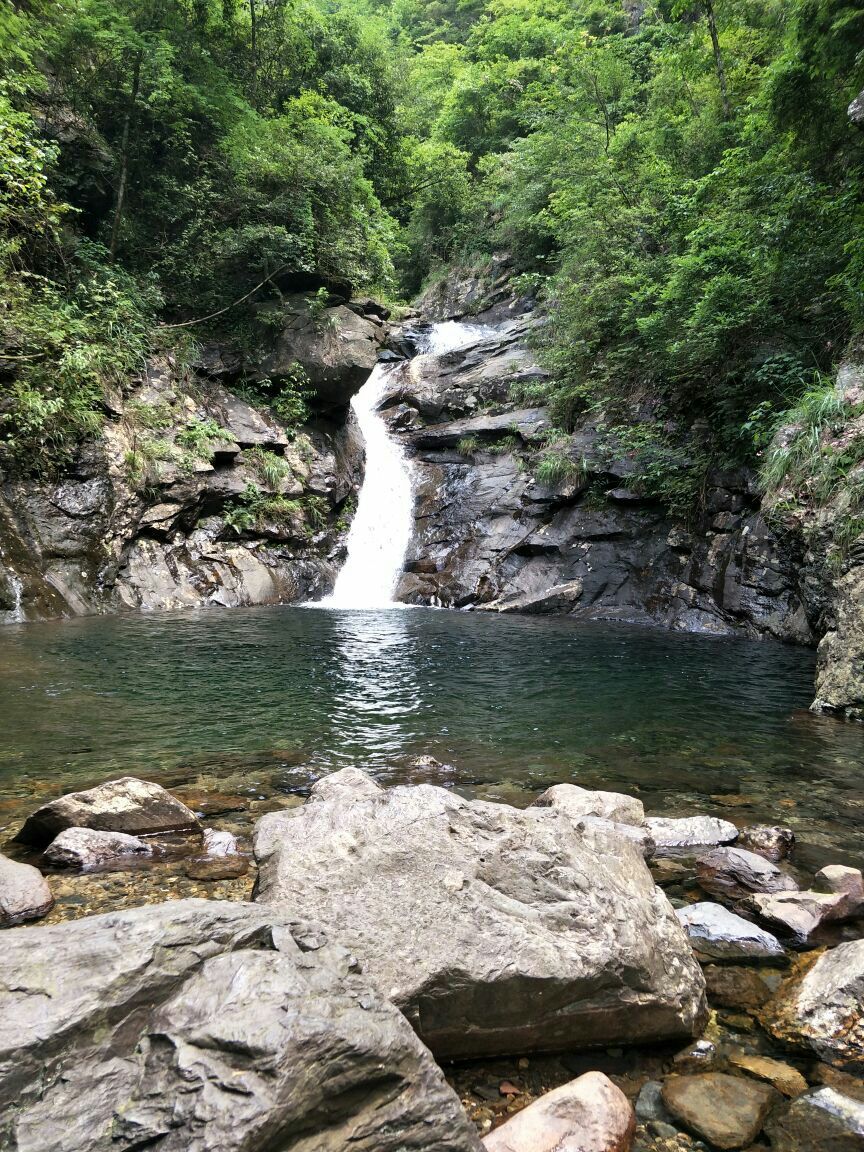  p data-id="gn3ceevc6s">千家峒大泊水景区位于湖南省江永县. /p>