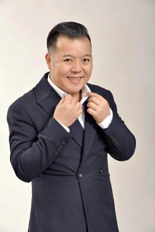 周周（贵州籍主持人，影视演员）_百度百科