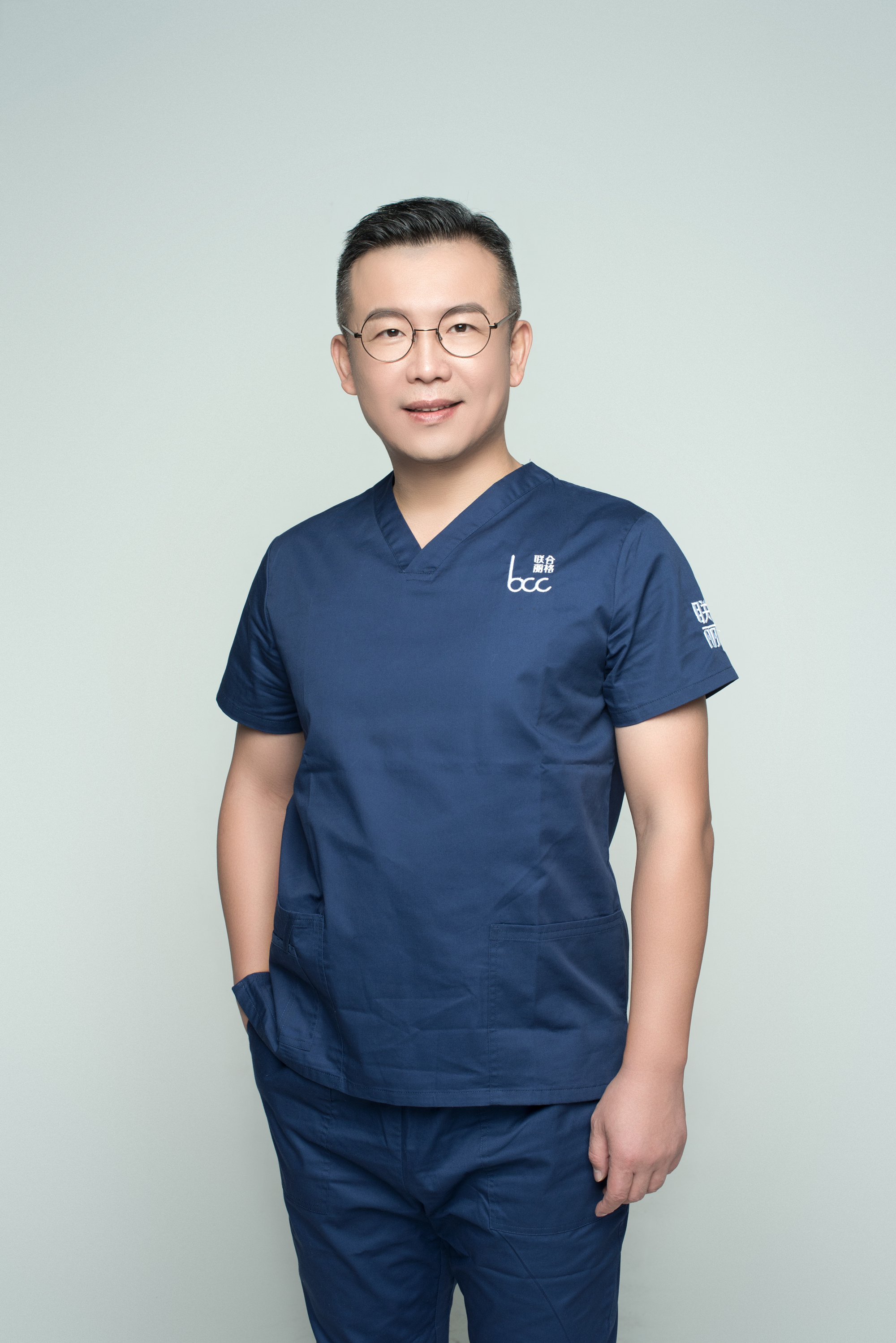 中国国籍, a target="_blank" href="/item/医学博士/8947662" data