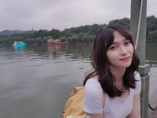 缪雨希_百度百科