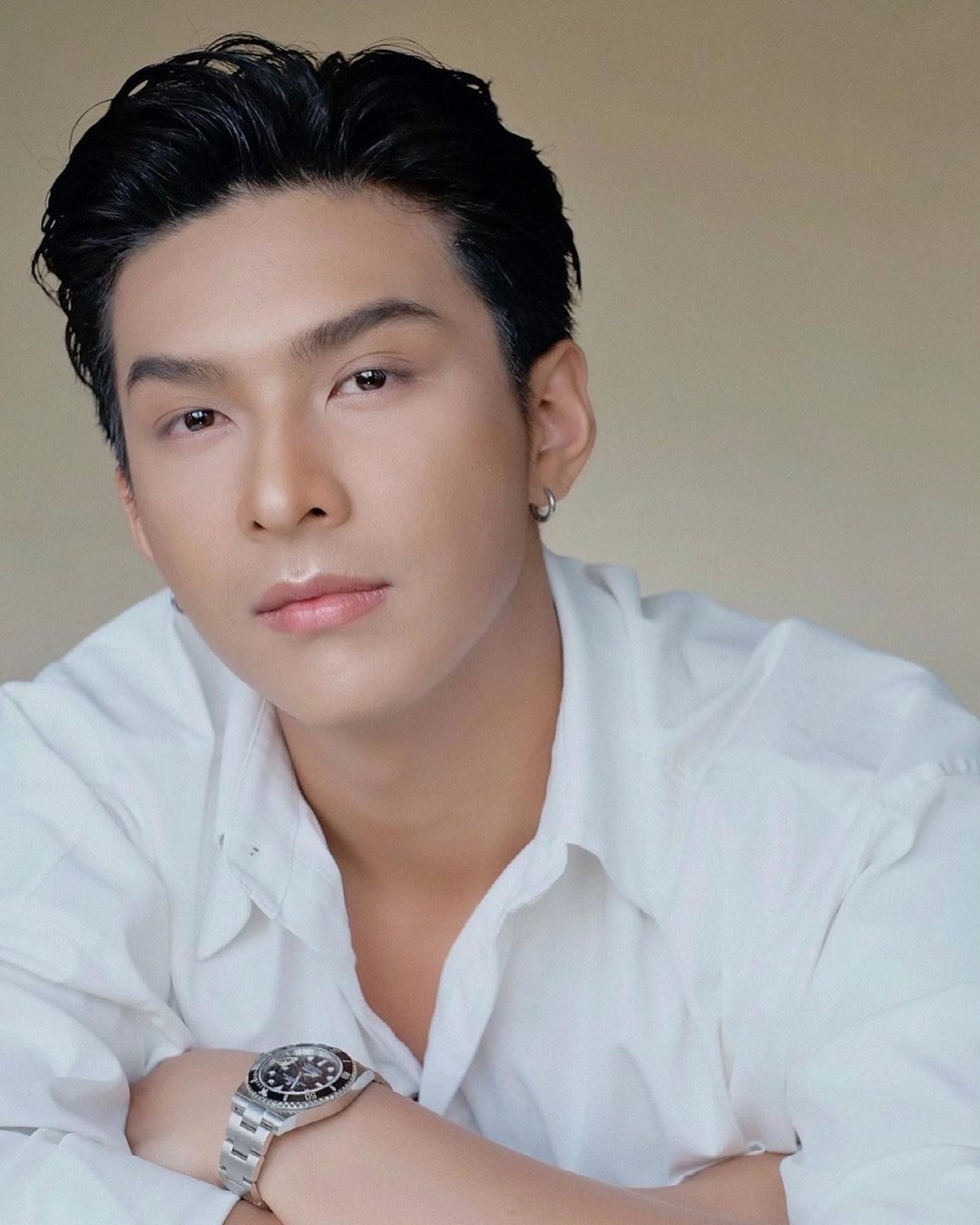  p>塔纳功·斯里班宗(hone),1995年9月17日出生于泰国北榄府,泰国男演