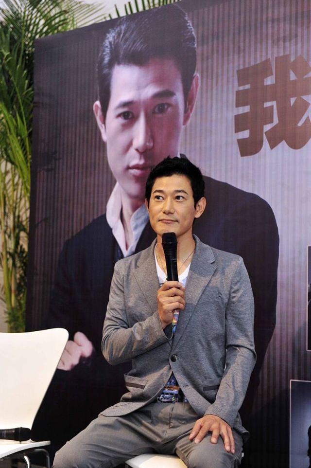 在中国演鬼子的日本人，为啥被日本表彰了？_百科TA说