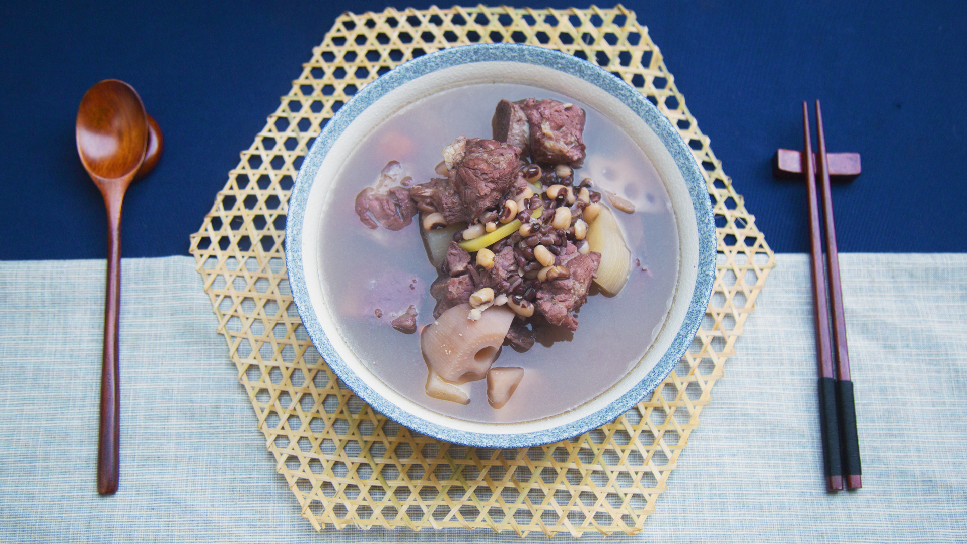 沙葛绿豆猪骨汤