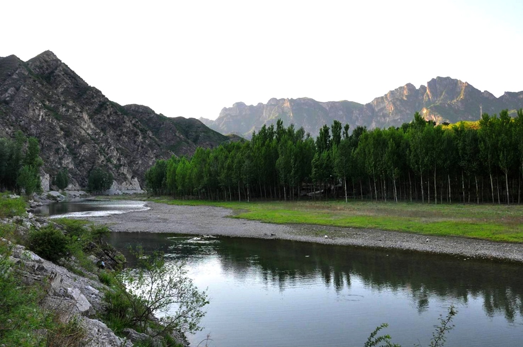 又名前白河,乾白河,河北省北部独流入海河流