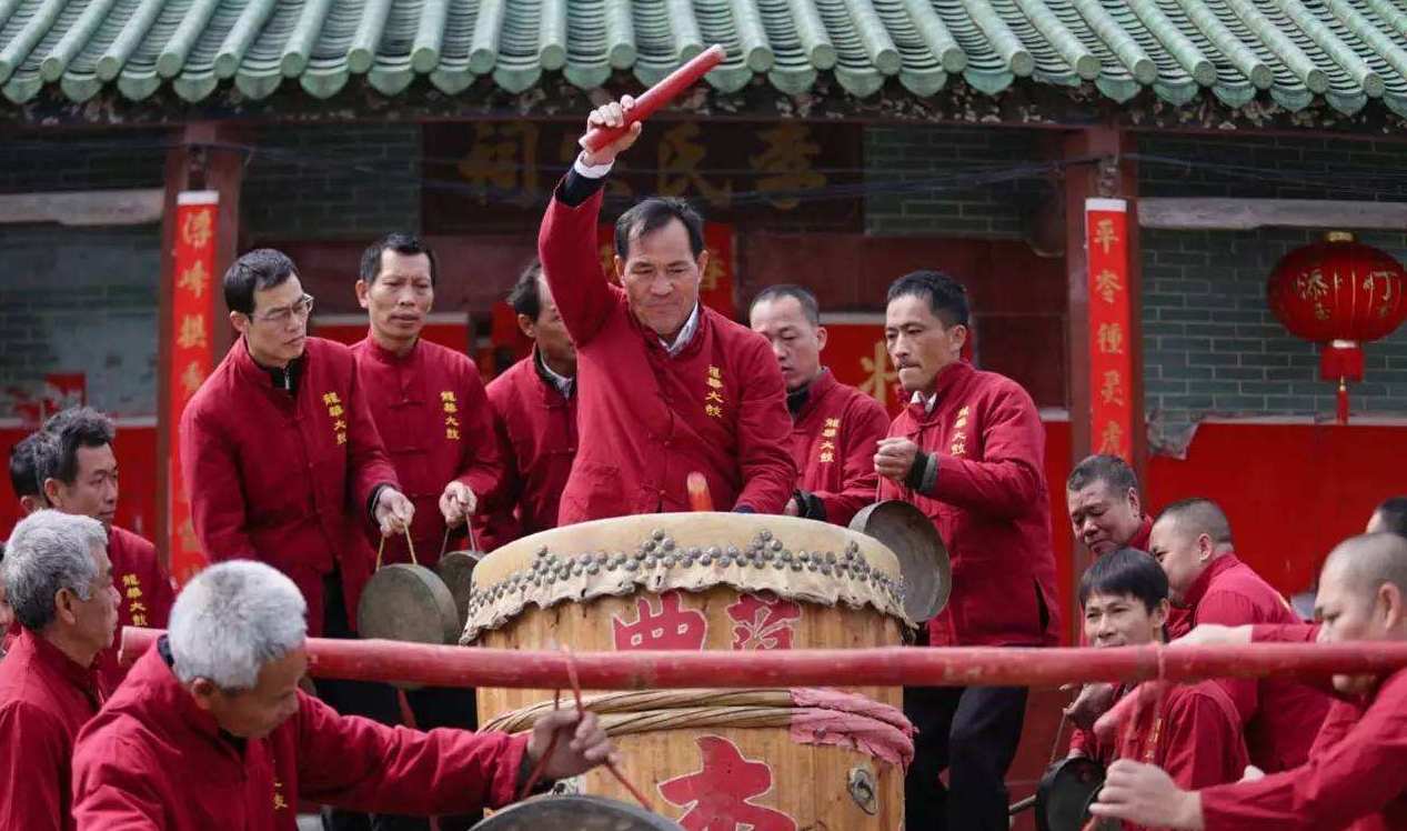  p>龙华大鼓,惠州市博罗县地方传统音乐,省级非物质文化遗产之一.