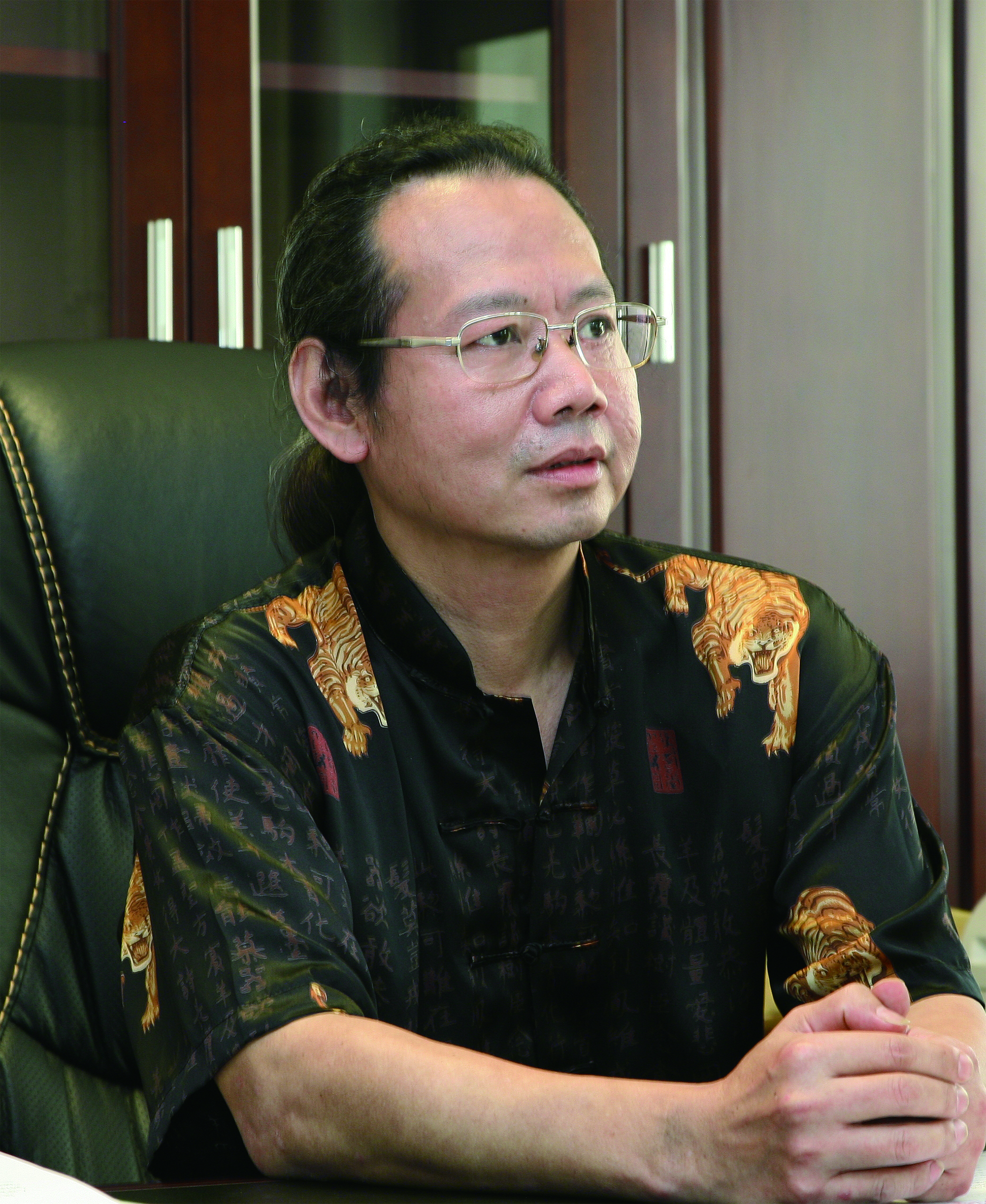 data-ctrid="siawucwpnwtd">黄国庆,男,1962年岀生,祖籍:福建 /span> 