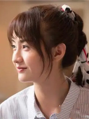  /a>》中的角色,由 a target="_blank" href="/item/何昕霖/1822606"