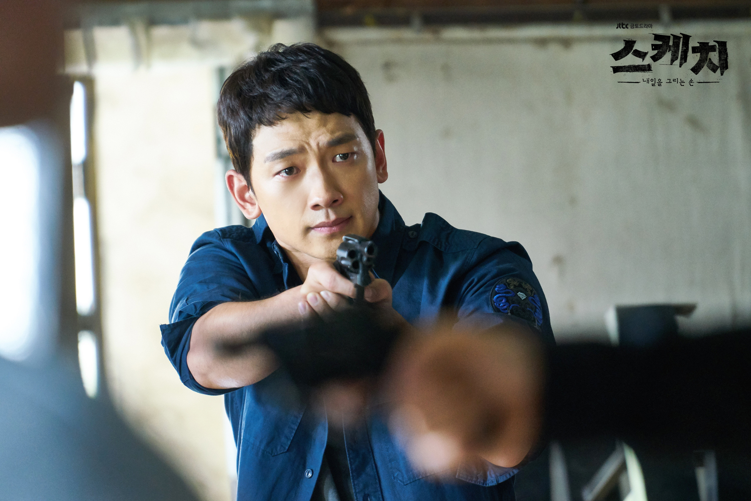  p>郑智薰(rain),1982年6月25日出生于韩国首尔,韩国流行男歌手,演员