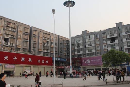  p data-id="2lcdcjh2mgd">钟祥镇,隶属于四川省眉山市仁寿县,地处
