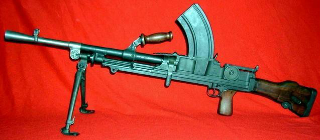 英国"布伦"l4a4式7.62mm轻机枪