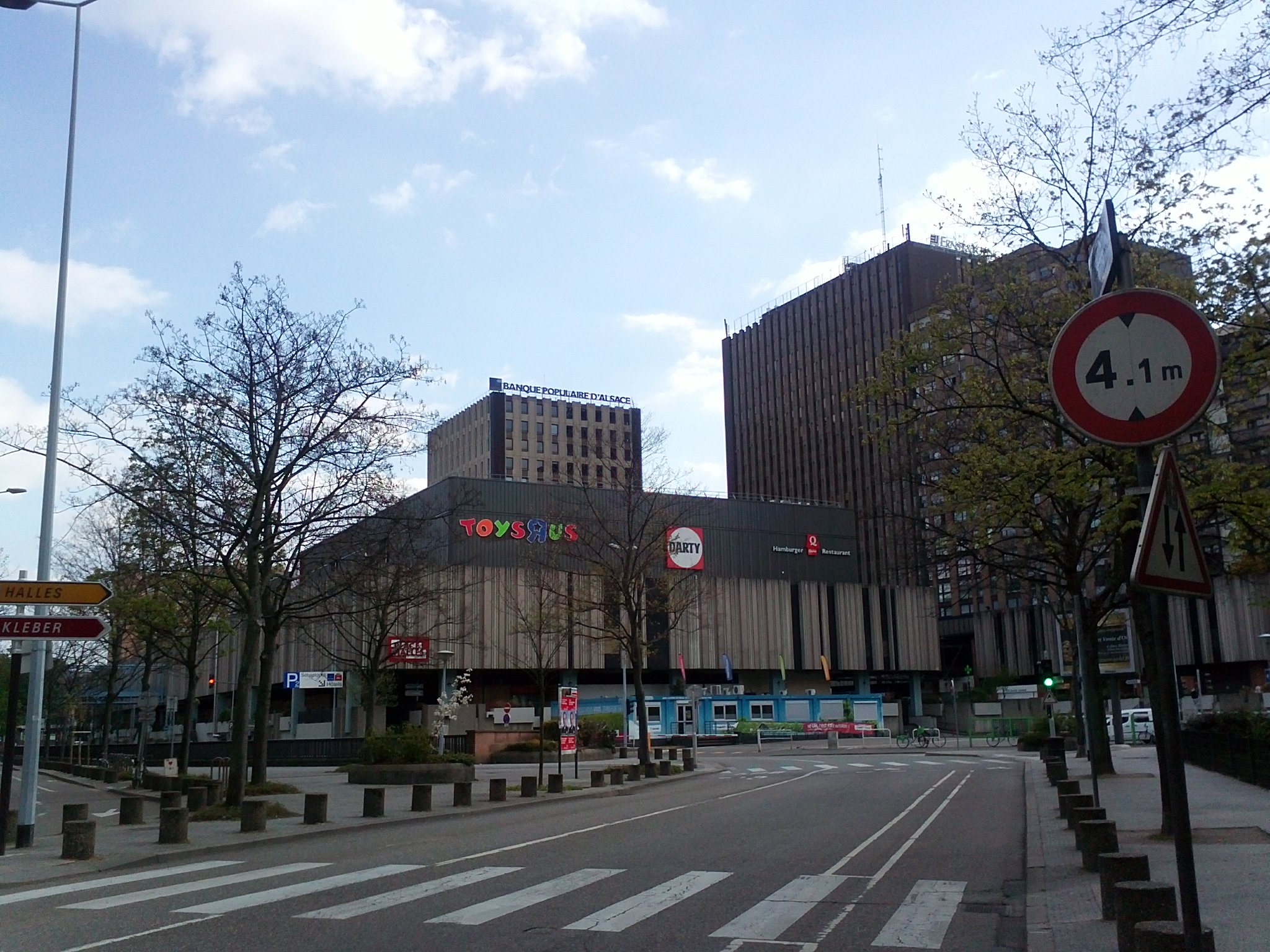 lemmaid="1173384">法国 /a>东北部城市,大东部大区(région grand