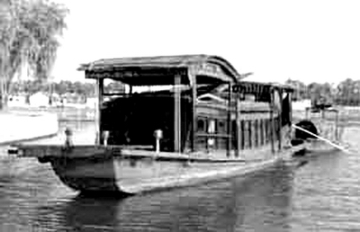 中共一大南湖红船