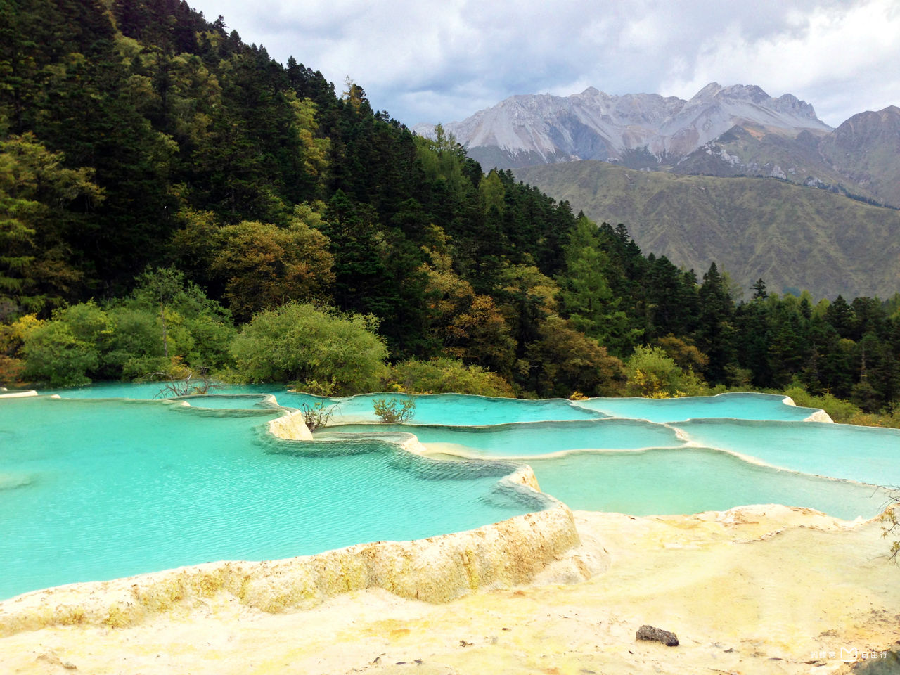 四川黄龙风景区