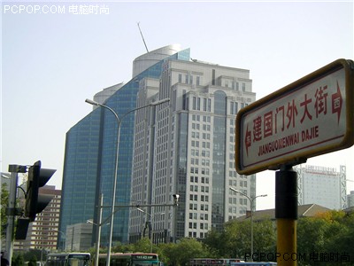 建国门外大街是位于中国<a target="