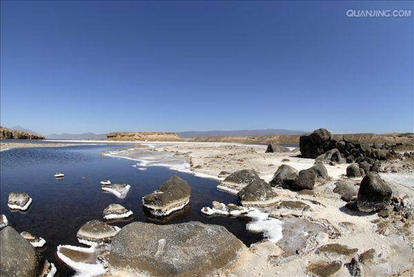  p>咸水湖(salt water lake)是水的含盐度超过1‰的 a href="#" data
