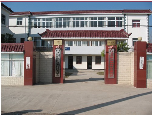  p data-id="gn827d5b5f">白荡湖村是安徽省铜陵市枞阳县藕山镇下的一