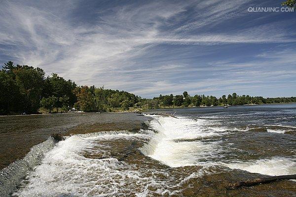  p>密西西比河(英语:mississippi river)是美国最大的河流,是世界第四