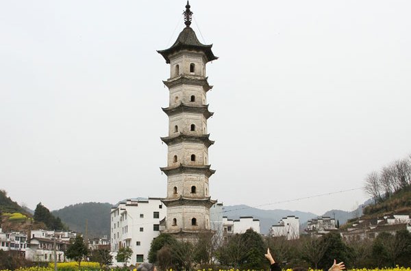 婺源龙天塔