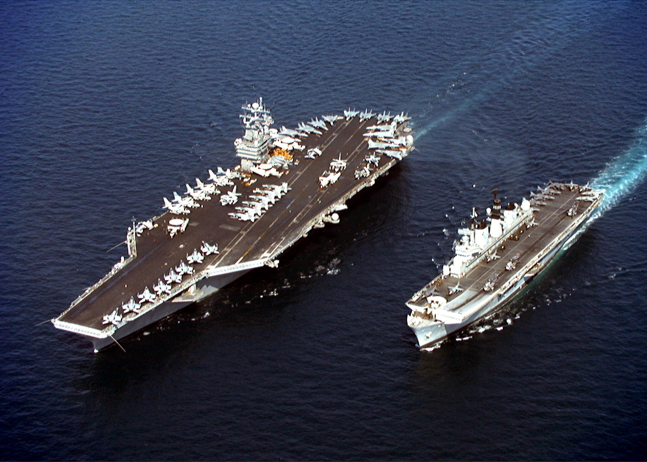  p>无敌级航空母舰(英文:invincible class aircraft carrier),是英国