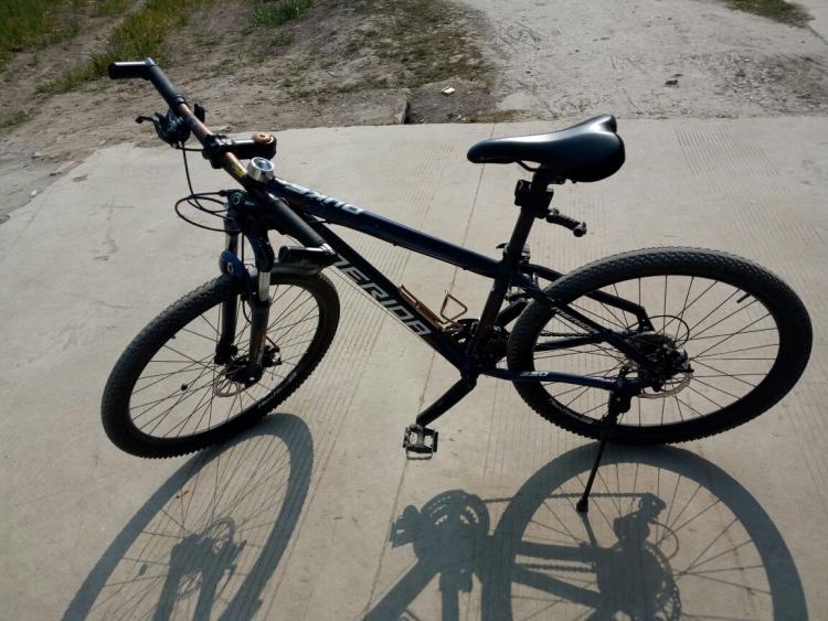  p>美利达公爵350,是美利达自行车"公爵"系列的一个车型. /p>