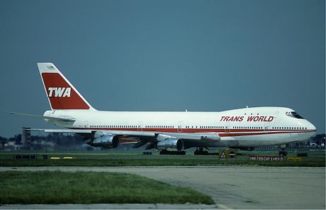 环球航空公司800号班机空难