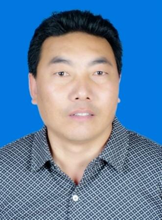 年10月出生,甘肃省 a target="_blank" href="/item/迭部县/7706938"