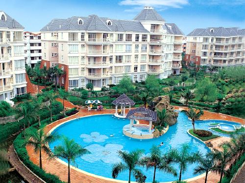  p data-id="gnaxqiyuw9">名苑别墅位于番禺区东涌镇市南公路旁,距