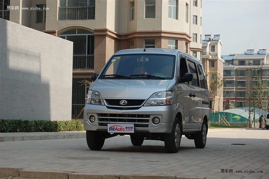  p>福瑞达是昌河汽车在国外成熟车型基础上结合中国的国情,历经两年