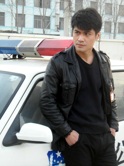 xcgbhfo">朱晓华,1986年8月26日出生于陕西省西安市,中国内地影视演员