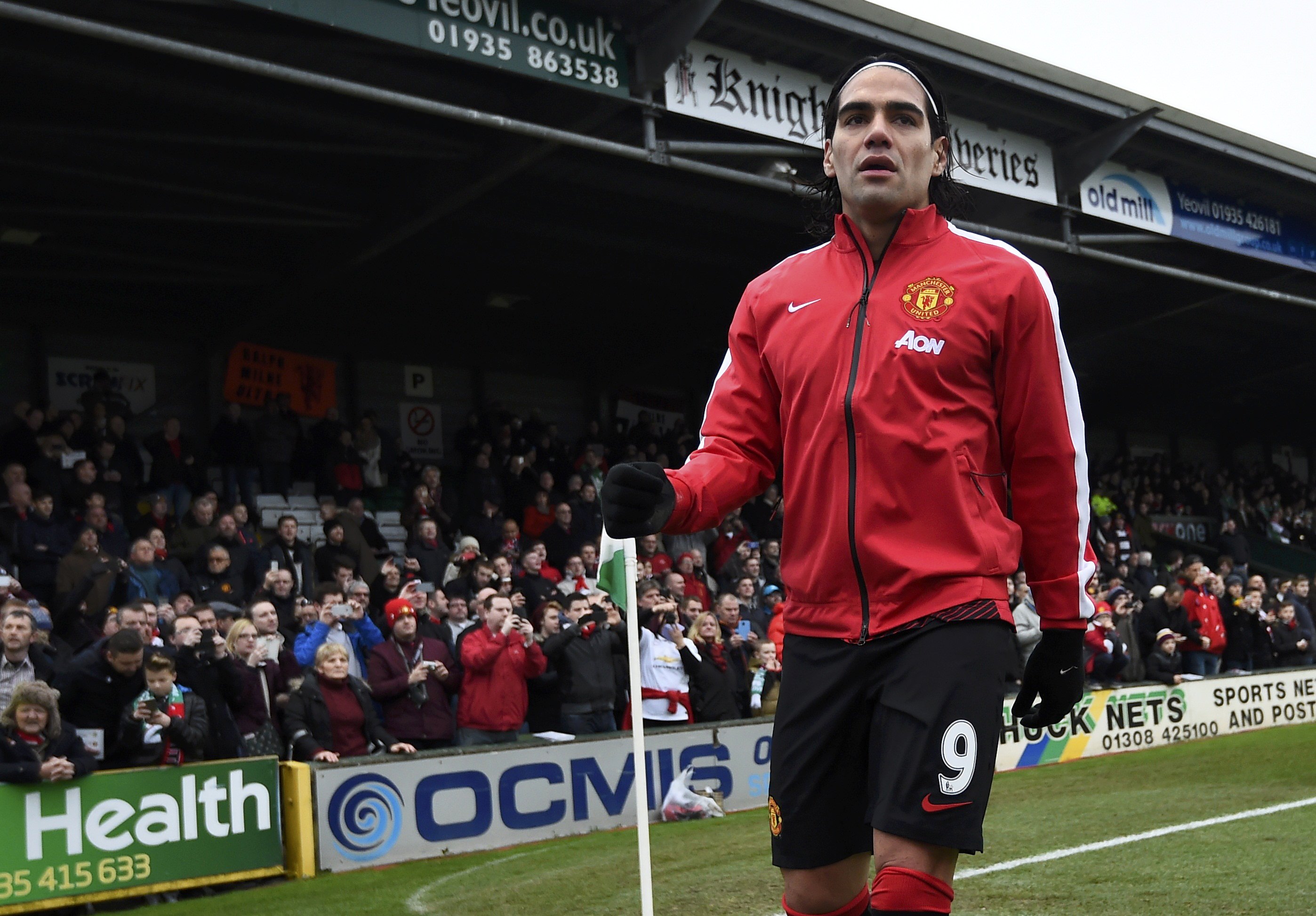  p>法尔考(falcao),全名拉达梅尔·法尔考·加西亚·萨拉特(radamel