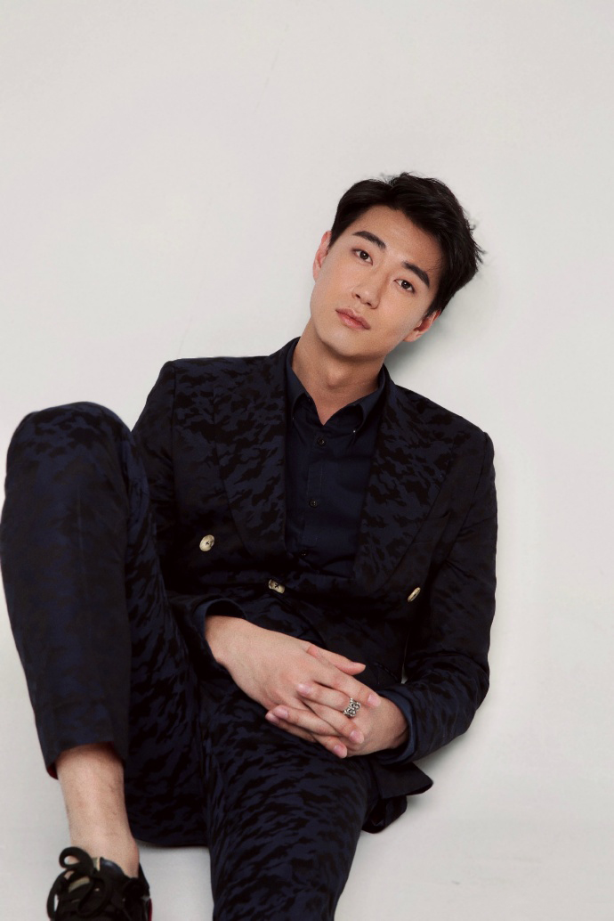 代表作品有话剧《 a target="_blank" href="/item/盗墓笔记/17489781