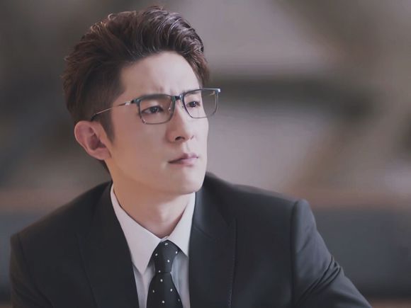  p>高访,都市商战情感剧 a target="_blank" href="/item/《温暖的弦