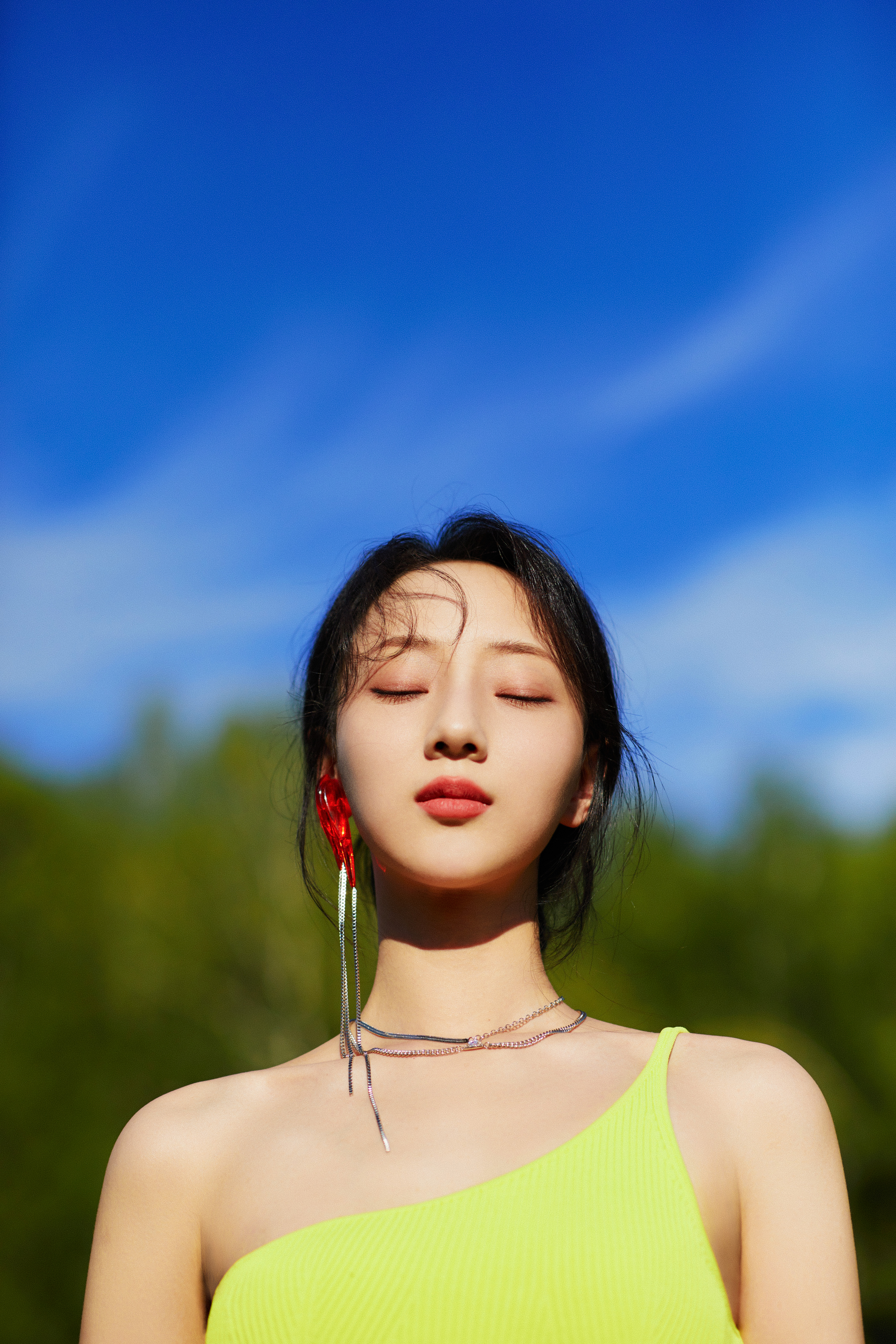  p>徐恺咛,1995年7月30日出生于上海市,中国内地影视女演员,毕业北京
