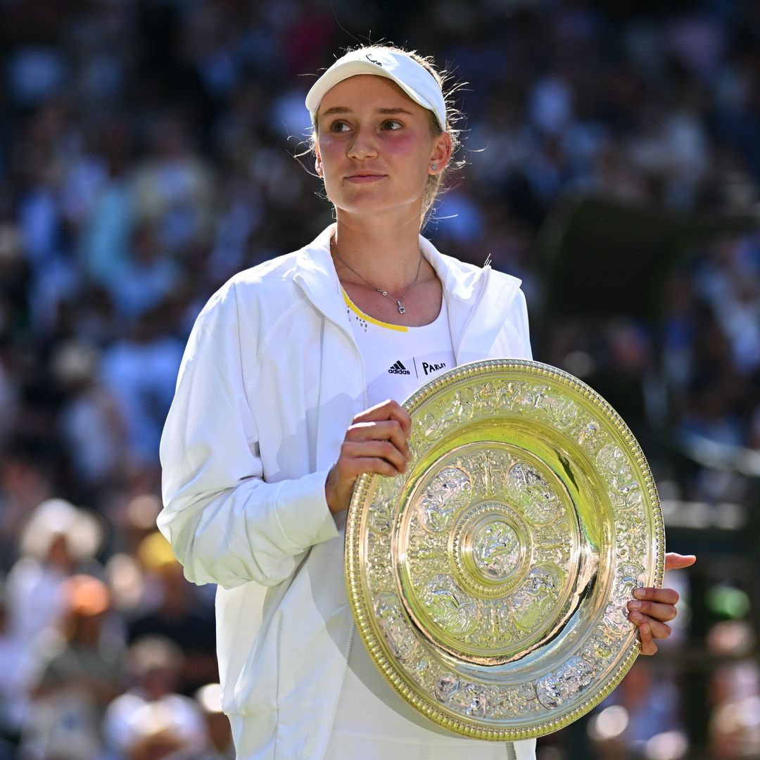  p>伊莲娜·莱巴基娜(elena rybakina),1999年6月17日出生于俄罗斯