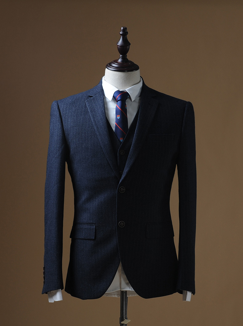  p>西装,又称 a target="_blank" href="/item/西服/777321" data