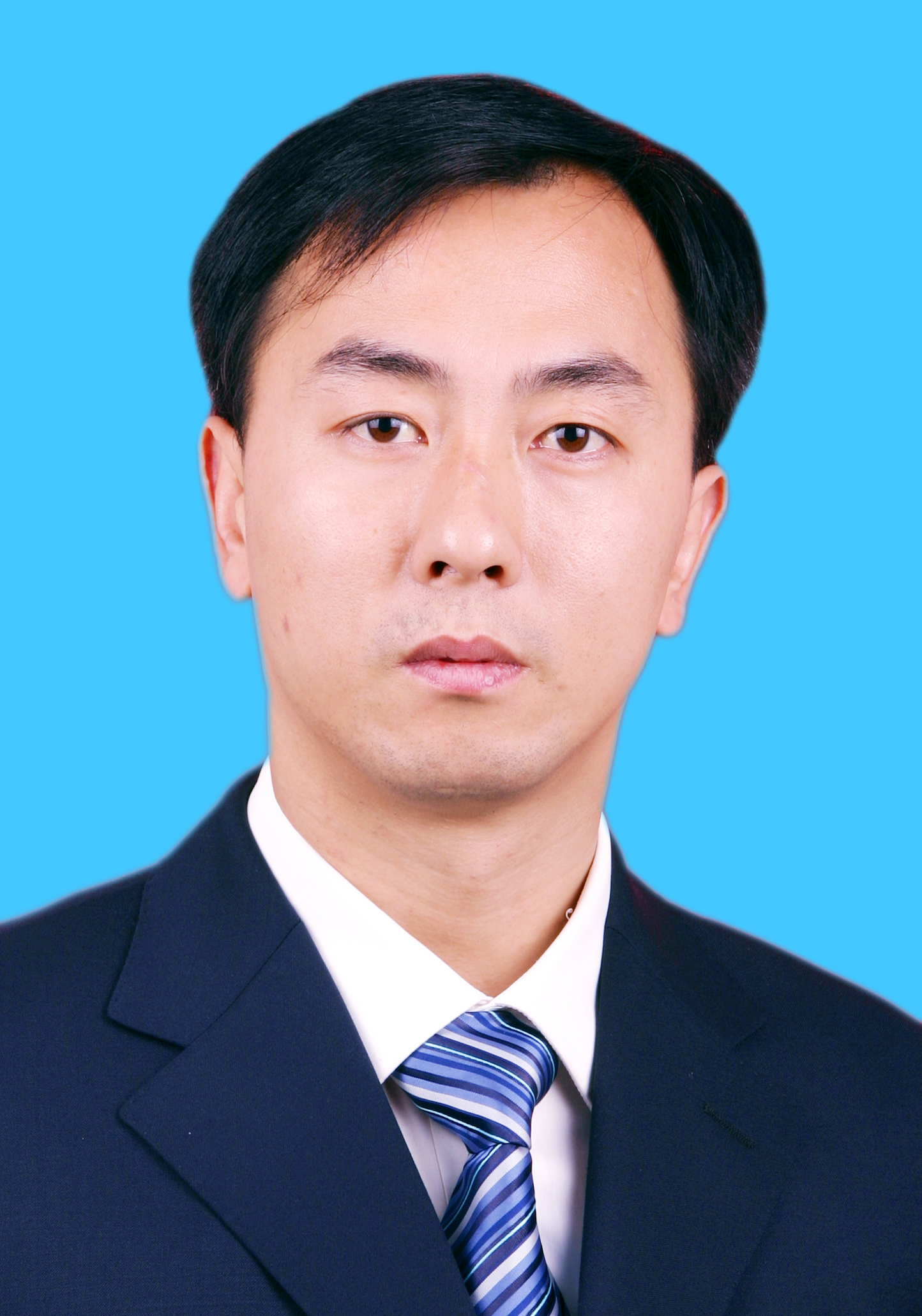  p>罗俊,苍溪县经济开发区工作委员会副书记,管委会主任. /p>