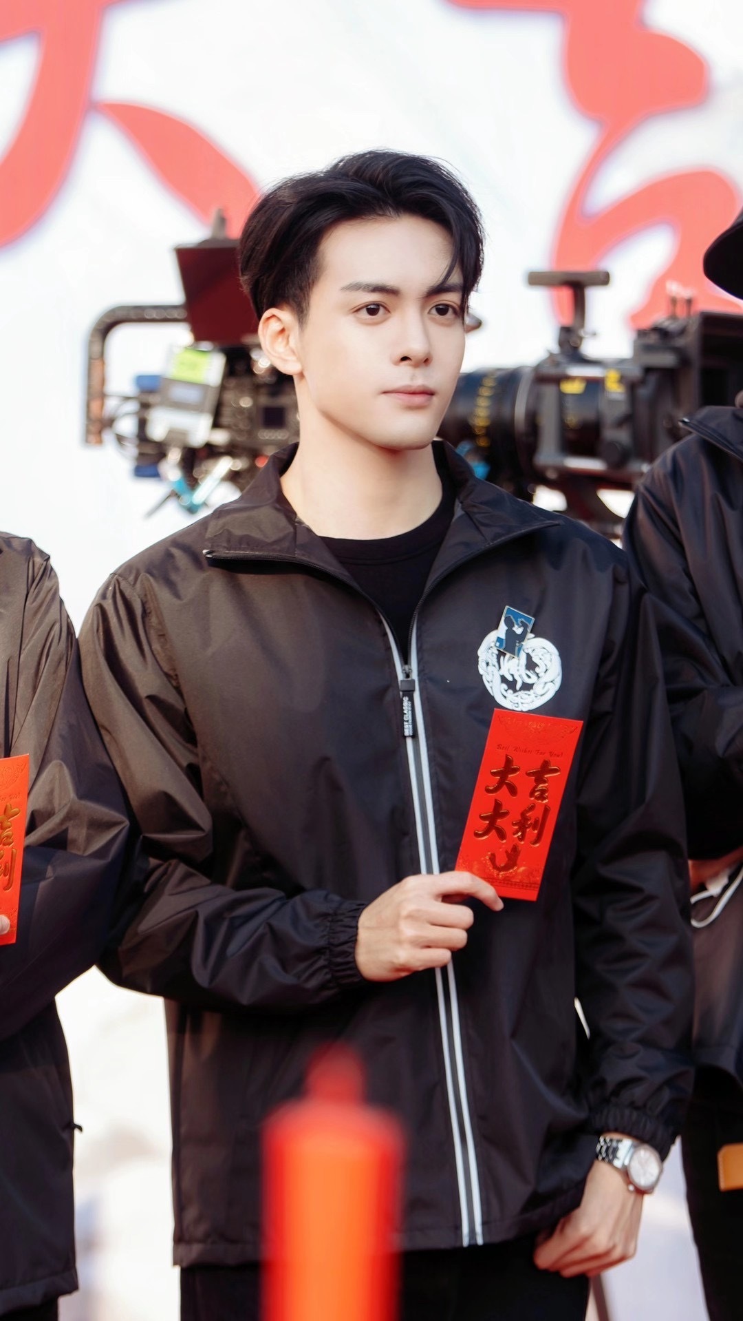  p>《说英雄谁是英雄》是由 a target="_blank" href="/item/李木戈