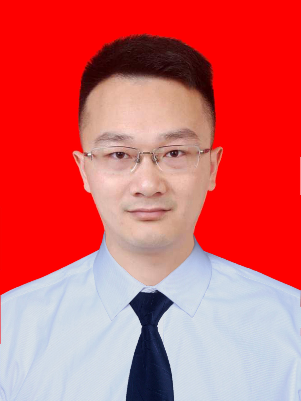 陈方旭,男,1992年12月出生,湖南祁东人,本科学历,2012年7月参加