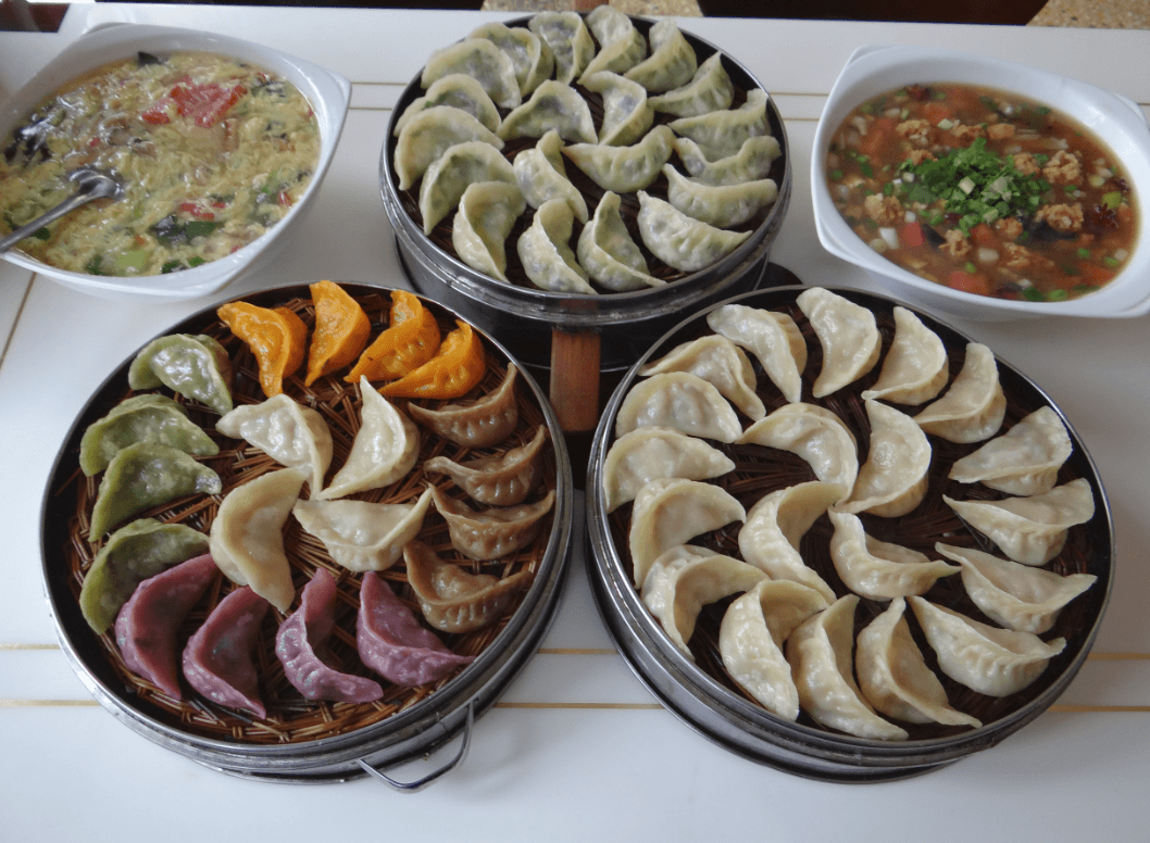  p>老王烫面角是洛阳市新安县的传统风味小吃.