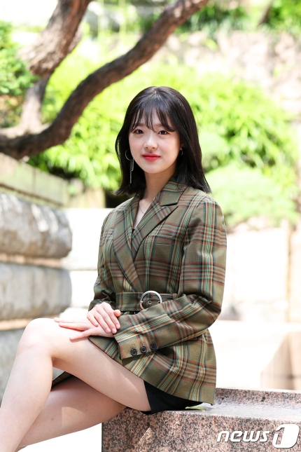 gnbsgpnh1p">金施恩(         ,kim si eun),1999年1月19日出生于韩国