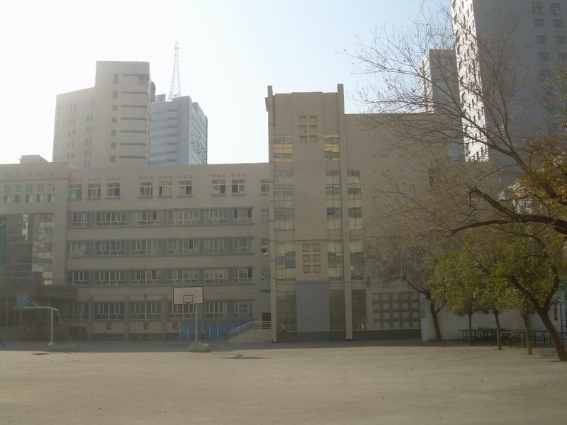 乌市二中