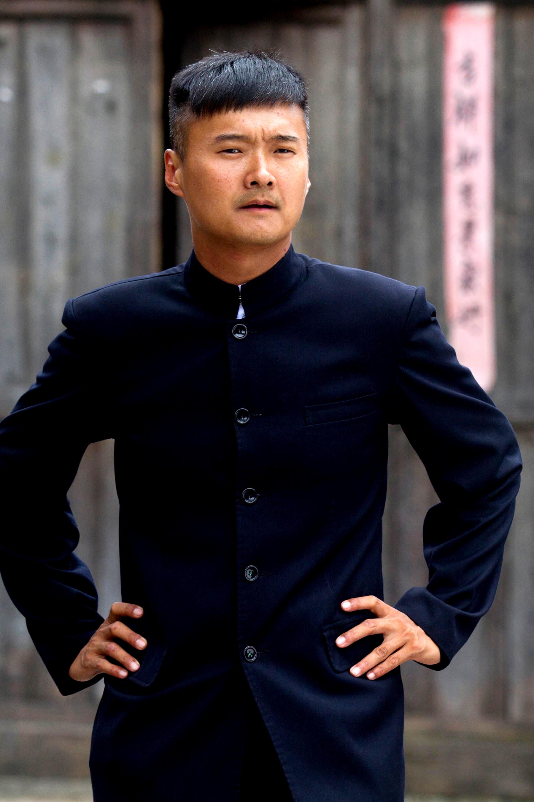  p data-id="gnx1fa19zh">马圣彬 i>(本名:马晓军) /i>,参加过电影