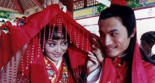  p>《中国传世经典名剧》主要是以 a href="#" data-lemmaid="75719">