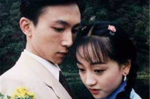 data-id="gnbip8z9ss">《西街女》是一部上映于1998年的民国爱情电视