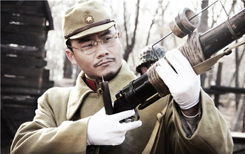  p>《枪神传奇》是"十八大"献礼电视剧,由颢然担任导演, a href="#"