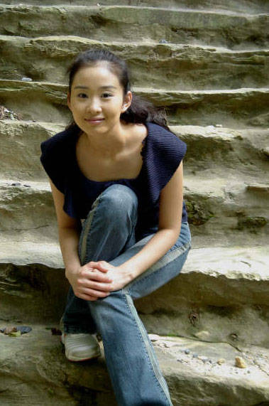  p>蒋婧,1984年11月9日出生于江苏扬州,中国大陆女演员.