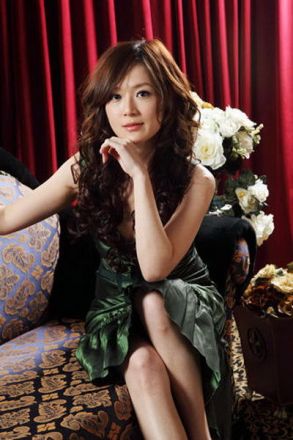 尹馨（中国台湾女演员）_百度百科